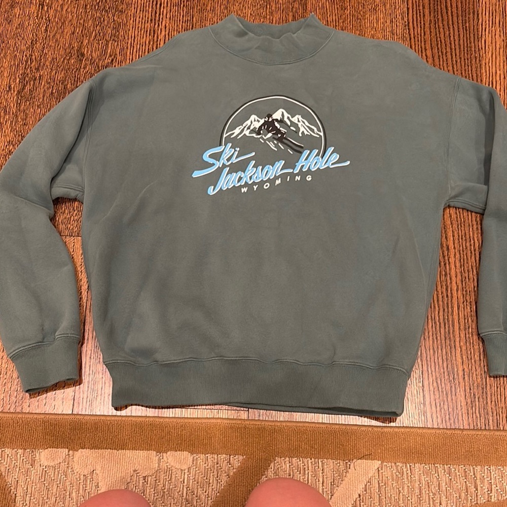 Abercrombie & Fitch Crewneck Sweater